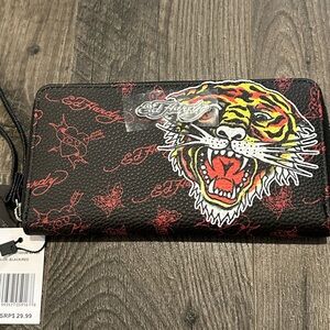 NWT Ed Hardy Black Wristlet with Tiger Design 🐯